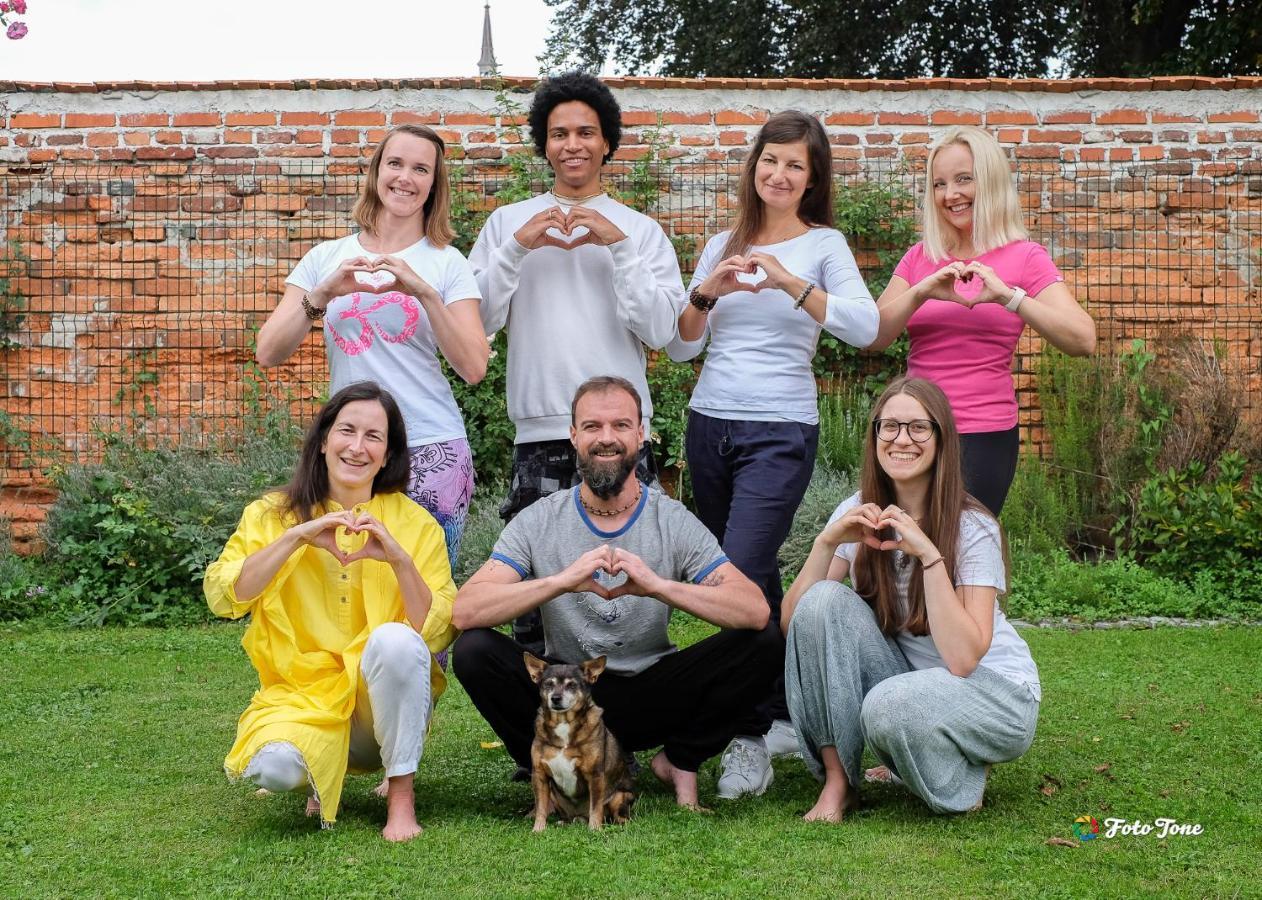 Appartamento Om Yoga Center Slovenska Bistrica Esterno foto