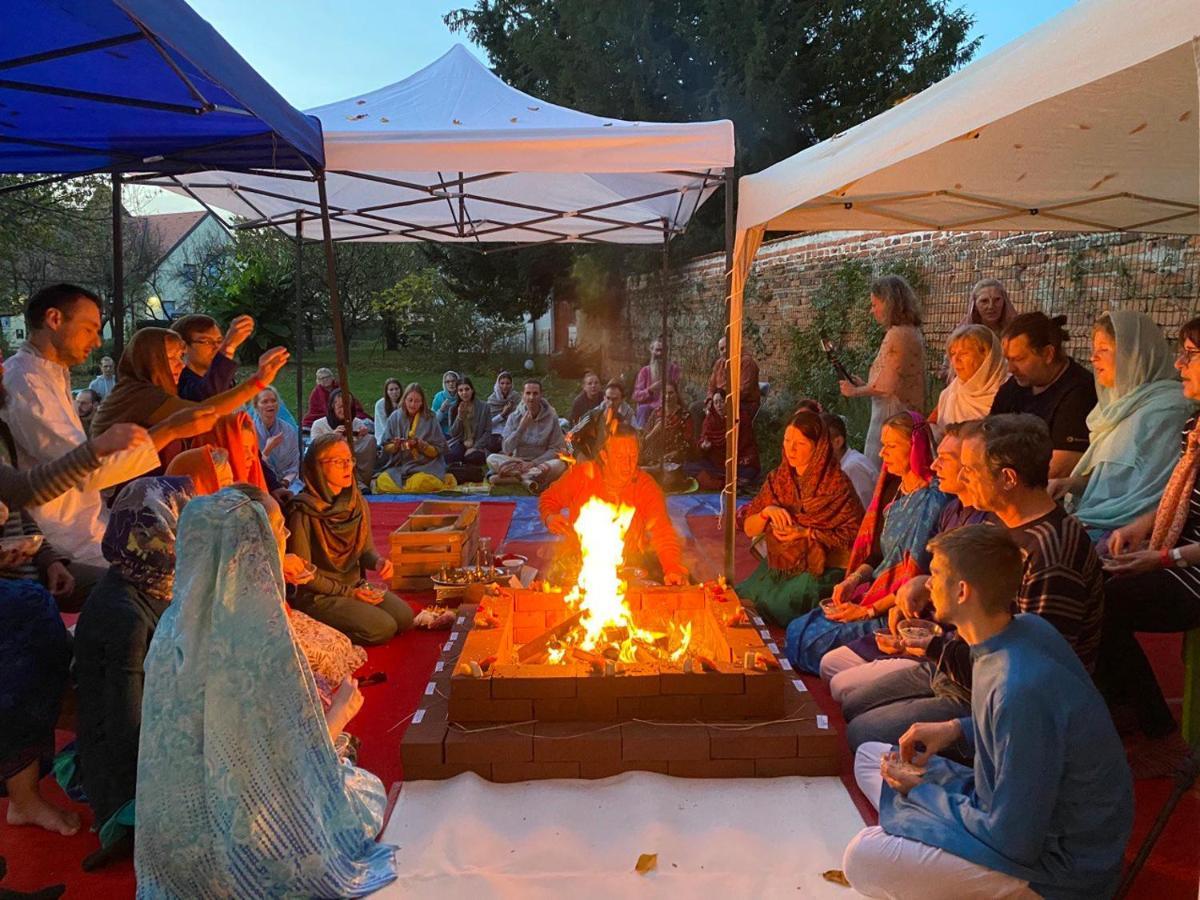 Appartamento Om Yoga Center Slovenska Bistrica Esterno foto